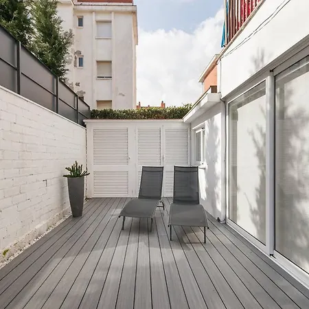 Apartamento Orion * كاستيلديفيلس